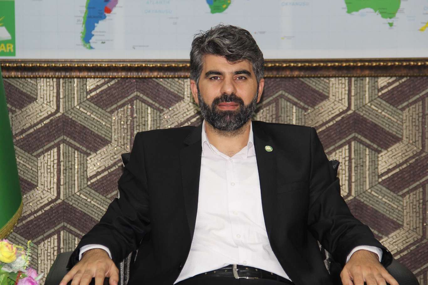 Dinç: Darbe kültürünün önüne geçmek için devlet toplumun değerleri ile barışmalı Dinç: Darbe kültürünün önüne geçmek için devlet toplumun değerleri ile barışmalı